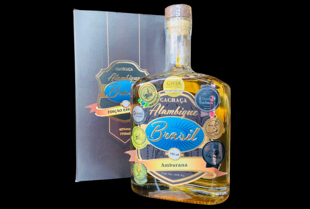 Cachaça Alambique Brasil Especial Amburana 700Ml