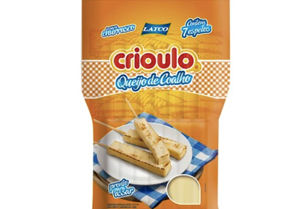 Queijo Coalho Tradicional no Palito Crioulo Kg