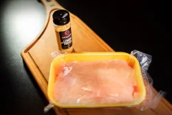 Filé de Peito de Frango Bom Gourmet Kg Filé de Peito de Frango Bom Gourmet Kg