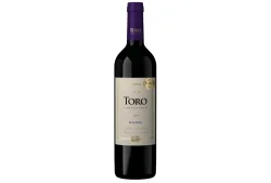 Vinho Argentino Tinto Meio Seco Malbec Toro Centenario 750Ml 