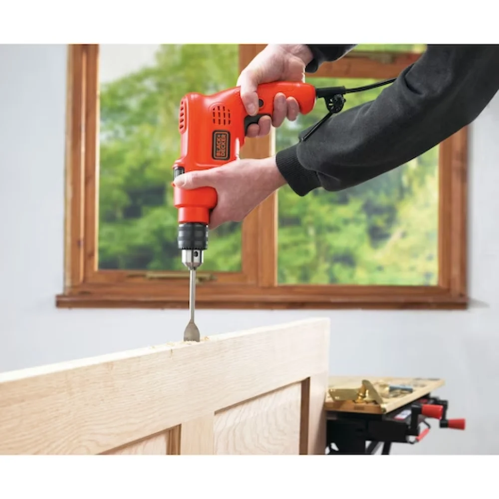 Furadeira de Impacto 3/8 560W 220V Tm500-B2 Black + Decker