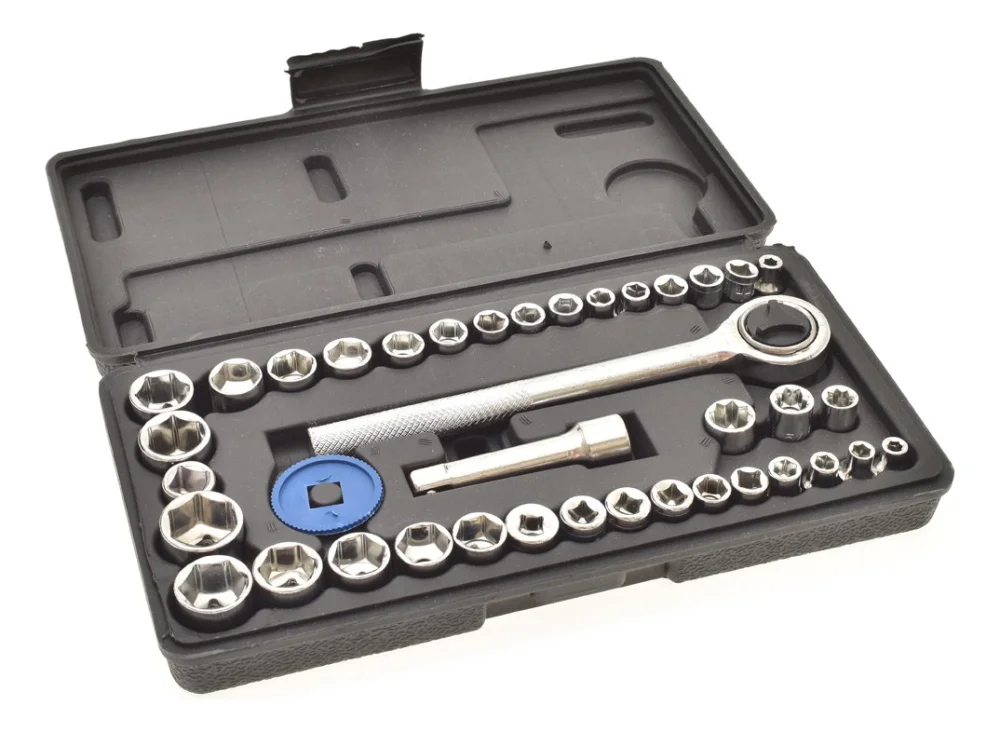 Jogo de Soquetes Sextavados 1/4 e 3/8 com 40 Peç - Titanium
