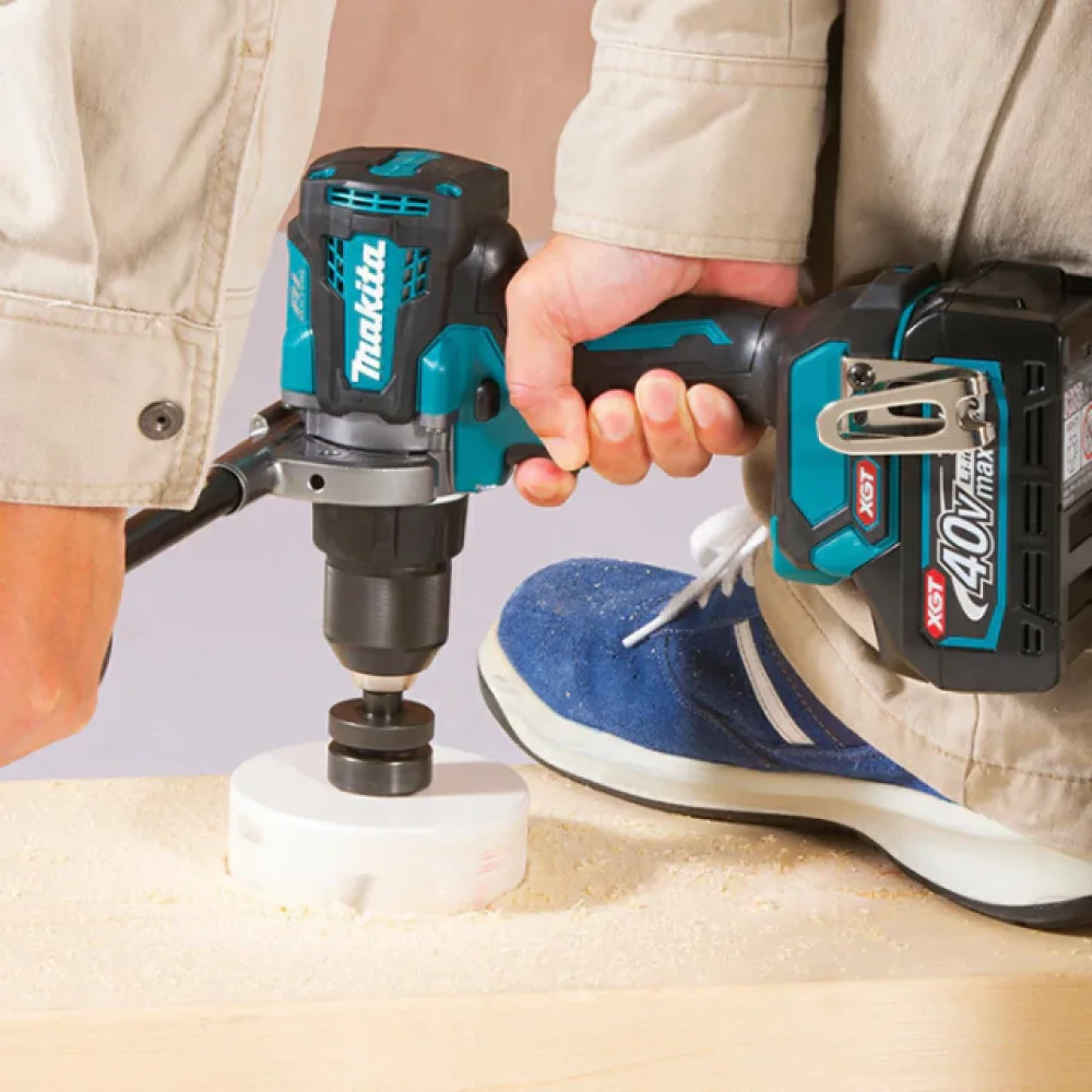 Furadeira / Parafusadeira 1/2" a Bateria 40V Df001Gz Makita