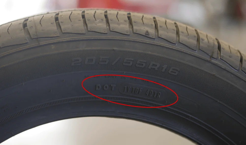 DOT do pneu indica validade?