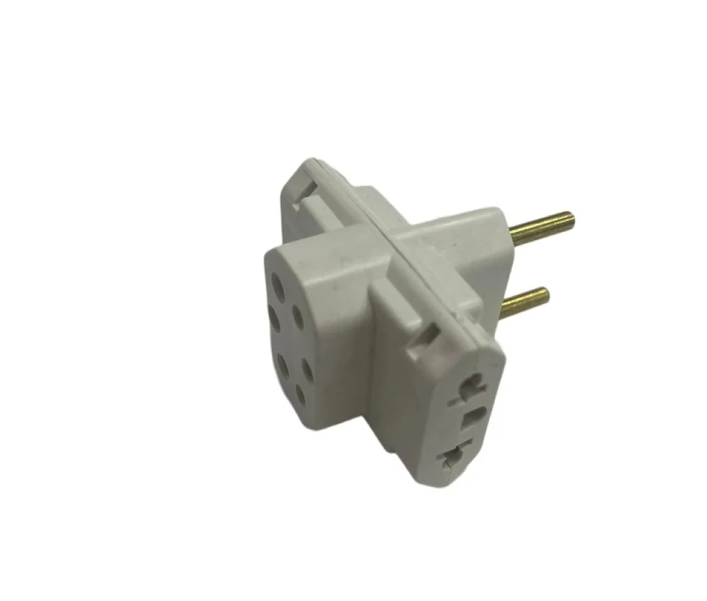 Adaptador Entrada 2P 10 Amp Saida 10 e 20 Amp Tipo T