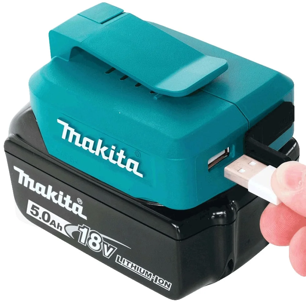 Adaptador Compacto USB para Carregar Dispositivos Móveis ADP06 Makita