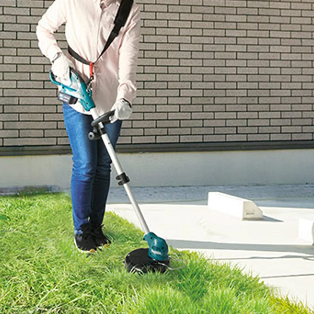 Aparador de Grama à Bateria e Bateria 12V e Carregador UR100DZXC Makita