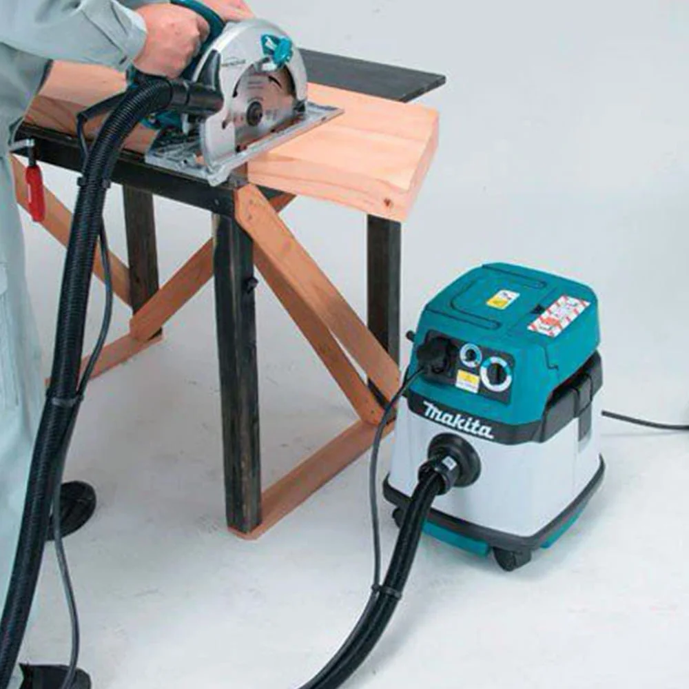 Aspirador de Pó e Água 1050 Watts VC1310LX1 Makita