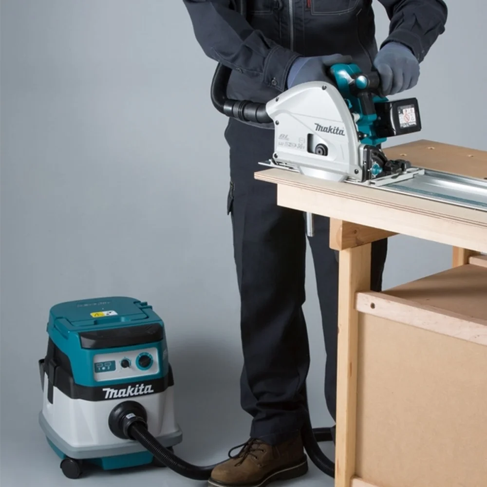 Aspirador de Pó e Líquido à Bateria Não acompanha18V DVC862LZ Makita Outlet