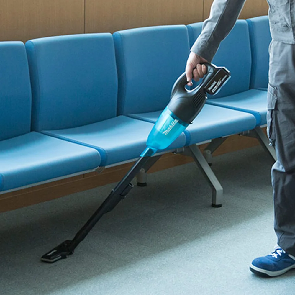 Aspirador de Pó Portátil à Bateria Não acompanha 18V DCL180ZB Makita