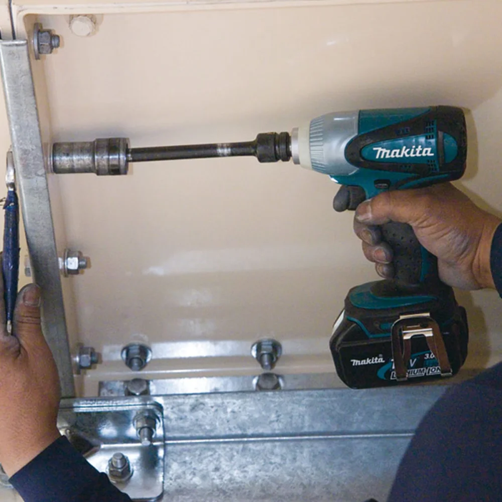 Chave de Impacto 1/2 Pol à Bateria 18V DTW251Z-P Makita