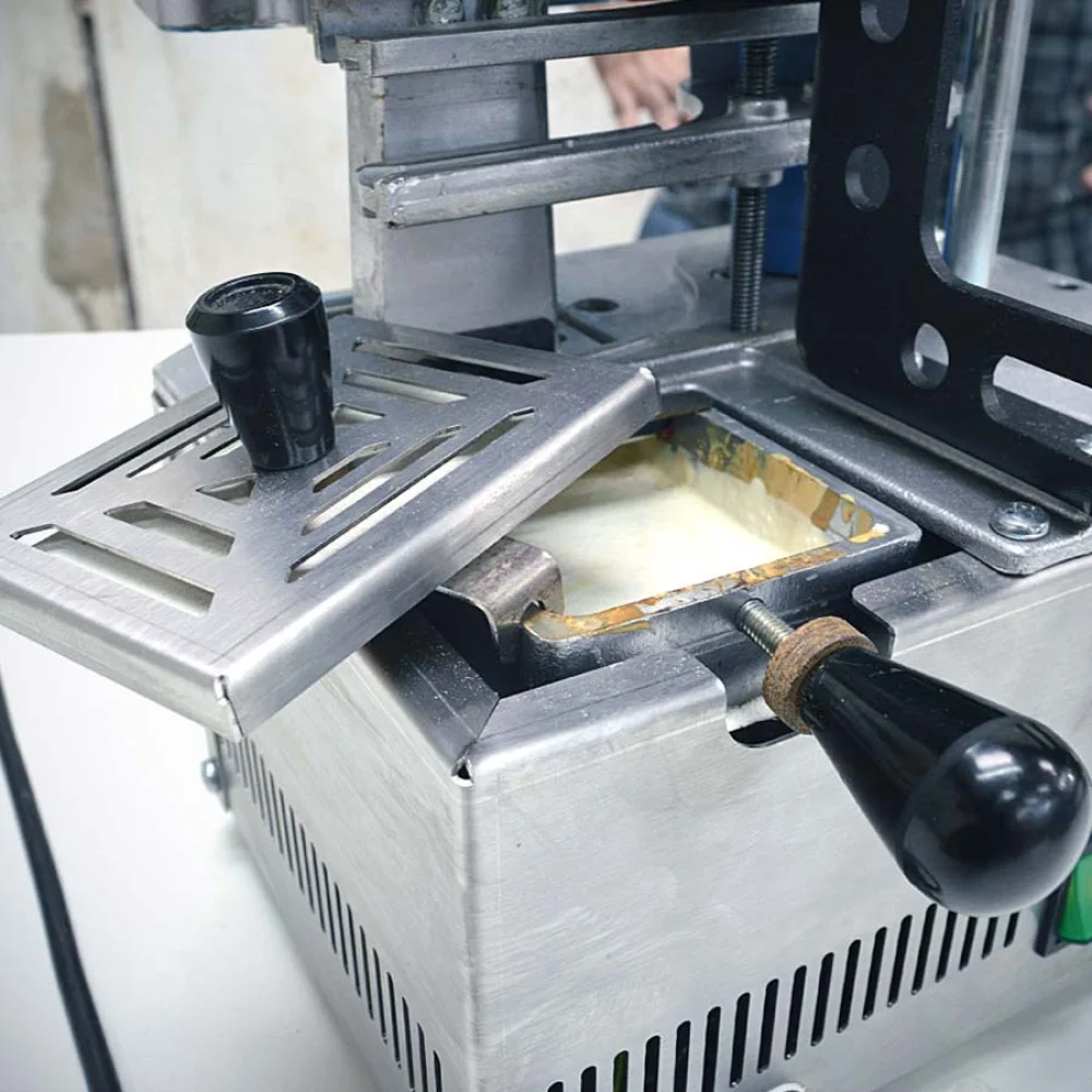 Coladeira de Borda Manual Flex CBC.F (M) Maksiwa 220 Volts