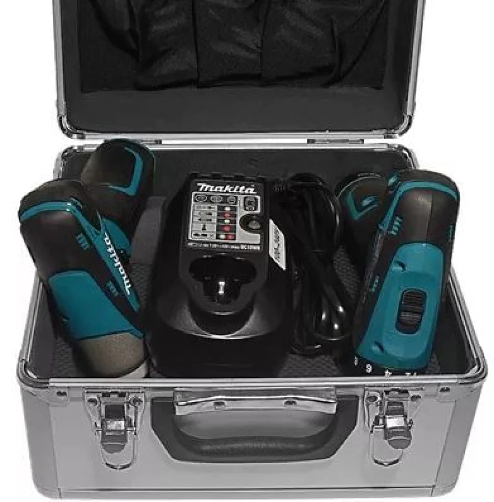 Combo Parafusadeira e Furadeira de Impacto à Bateria 12V LCT204 Makita