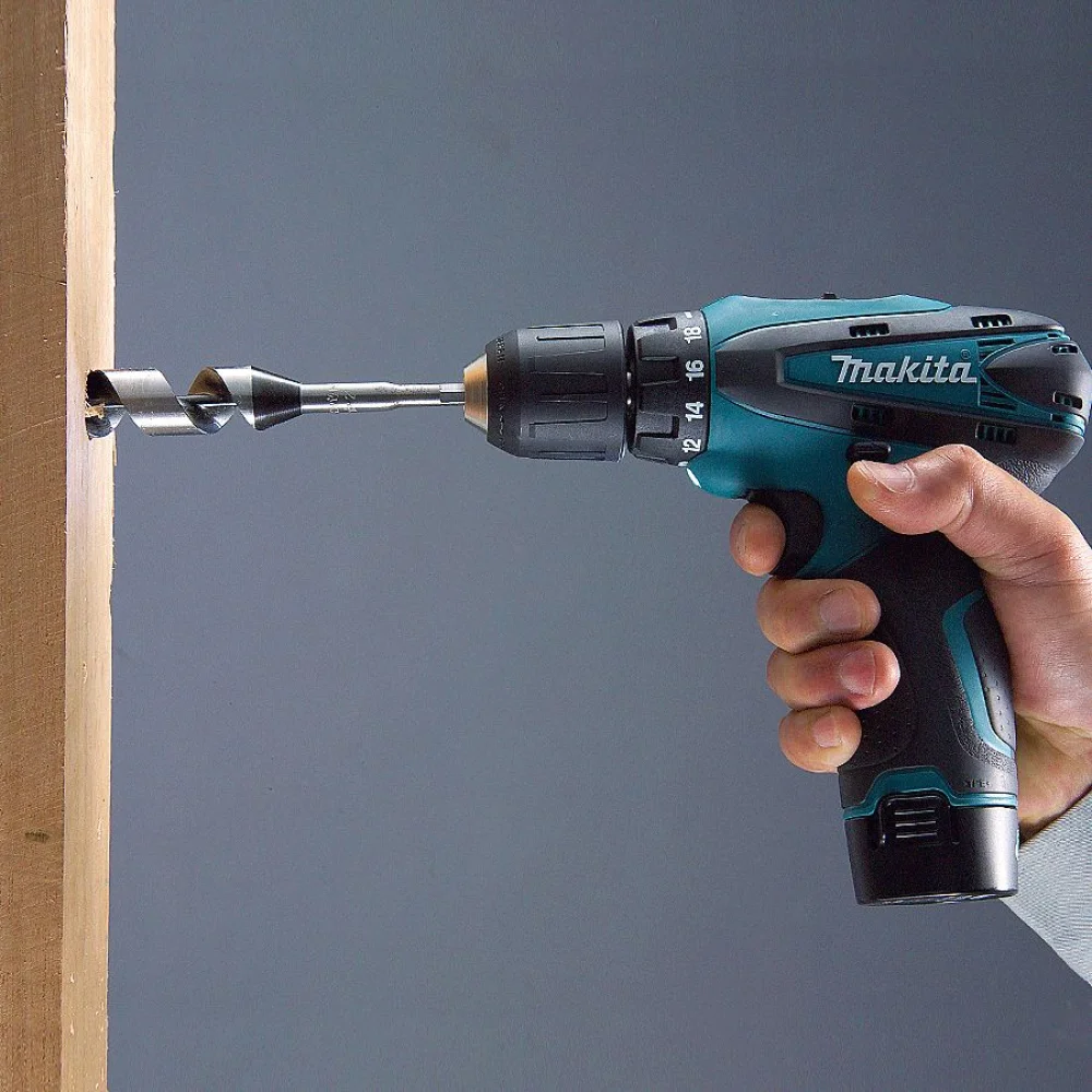 Combo Parafusadeira Furadeira e Serra Tico Tico a Bateria 12V DK1475X3 Makita