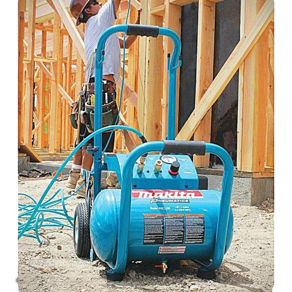 Compressor de Ar Motor 3.0HP Pressão Máxima 9 Bar 140PSI MAC5200 Makita