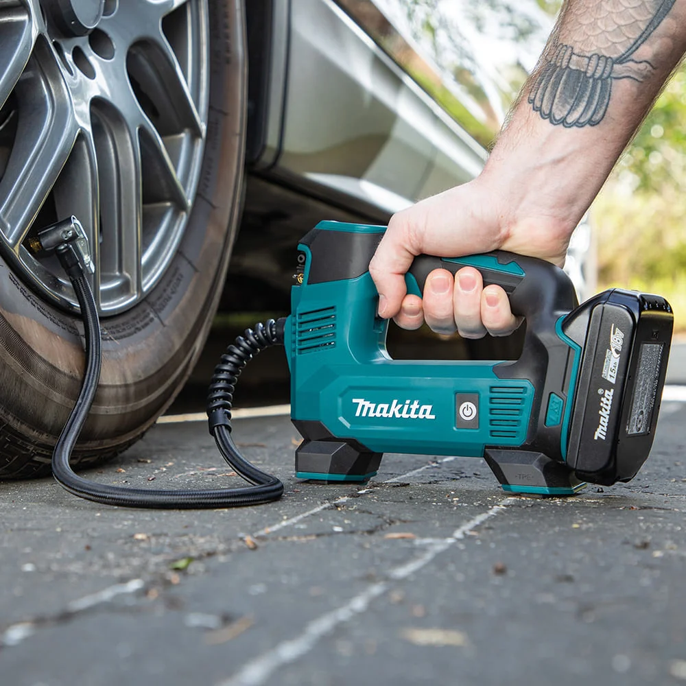 Compressor de Ar Portátil à Bateria 18V Não Acompanha DMP180Z Makita