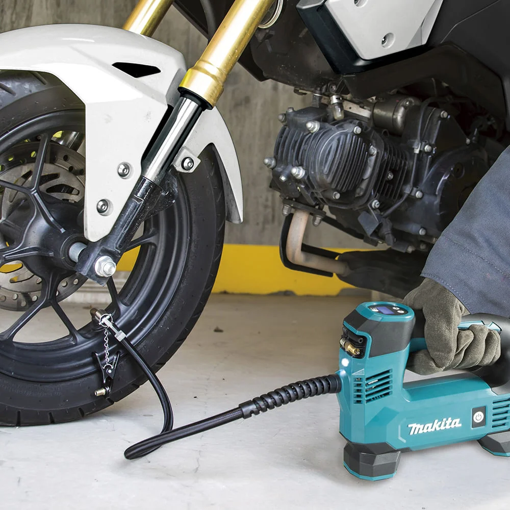 Compressor de Ar Portátil à Bateria 18V Não Acompanha DMP180Z Makita