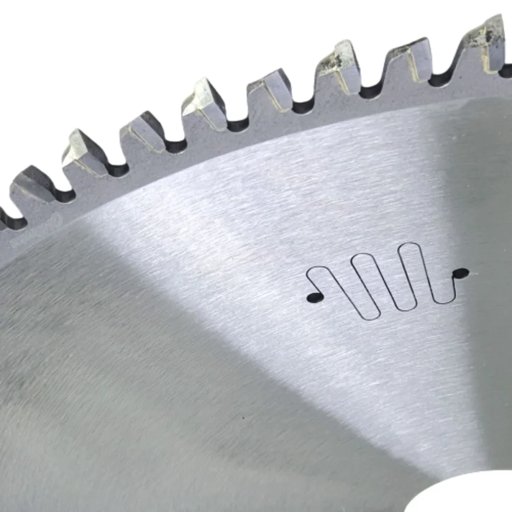 Disco de Serra Circular para MDF 250x28x30mm 80 Dentes Leitz