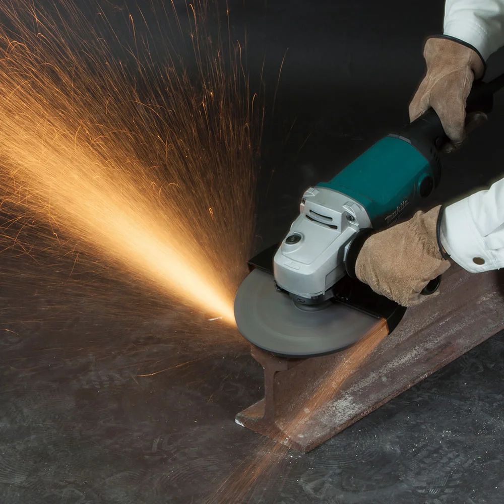 Esmerilhadeira Angular 180mm M0920B Makita