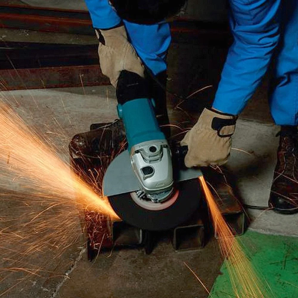 Esmerilhadeira Angular 230mm 2.000 Watts GA9010C Makita