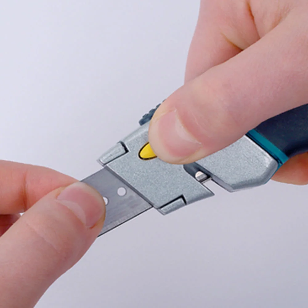 Estilete Profissional com Lâmina Retrátil 413100 Wolfcraft