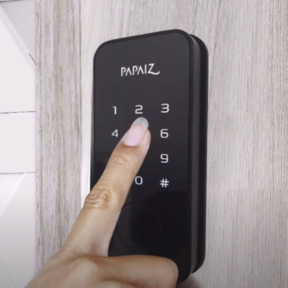 Fechadura Eletrônica Smart Lock SL110 Preta sem Maçaneta 0560110PR Papaiz