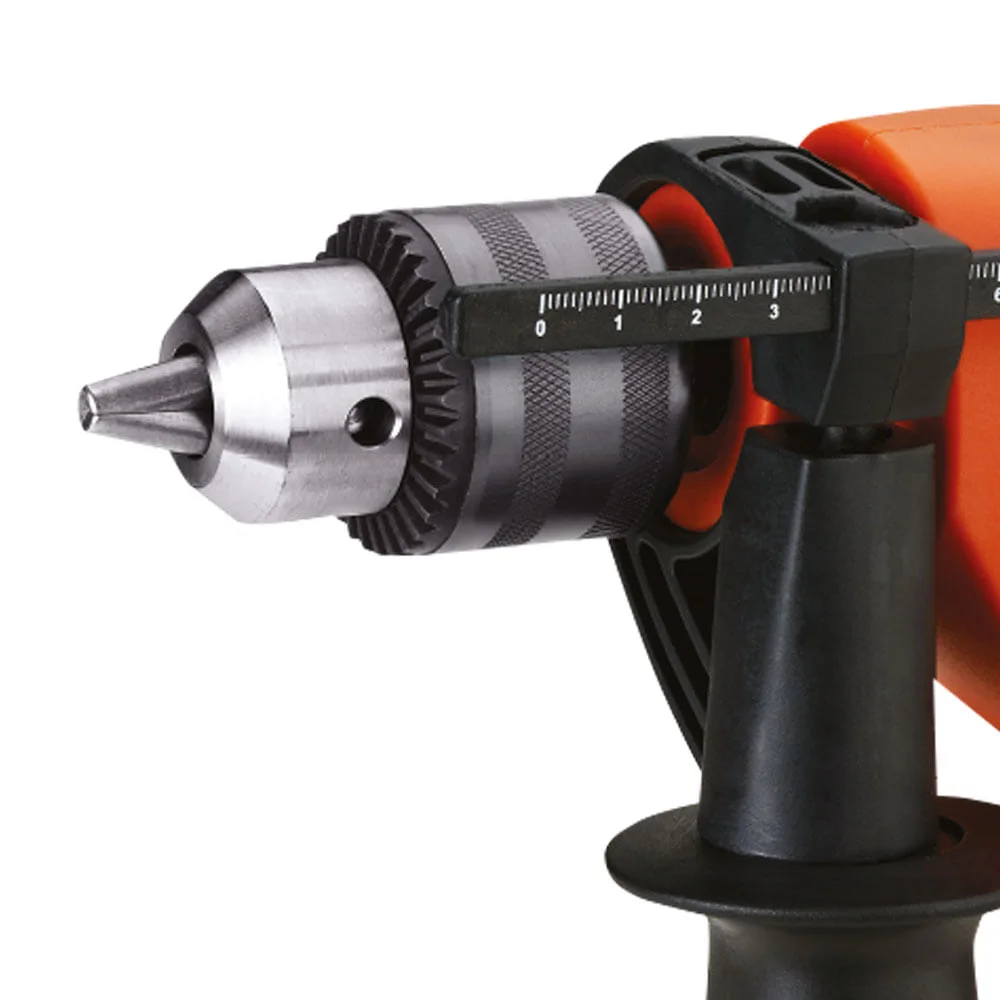 Furadeira de Impacto 13mm 550 Watts e 16 Acessórios HD555A BlackDecker