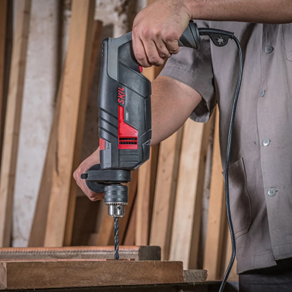 Furadeira de Impacto 13mm 700 Watts com Maleta 6060 Skil