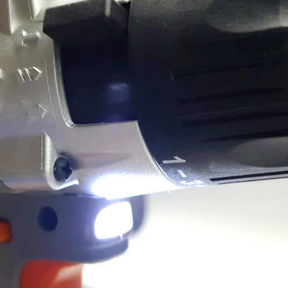 Furadeira de Impacto e Parafusadeira à Bateria com 2 Baterias FP20X2 NKF