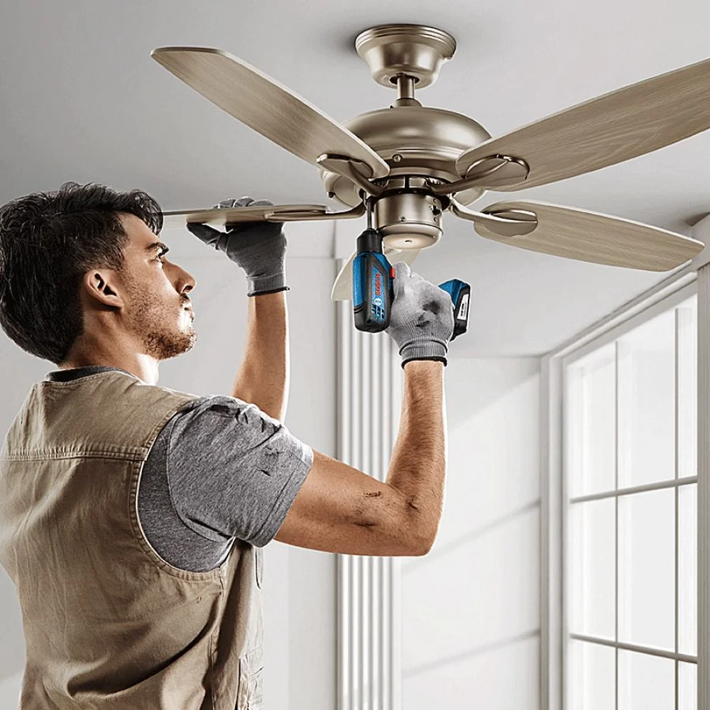 Furadeira e Parafusadeira GSR 1000 Smart 12V e Maleta Bosch