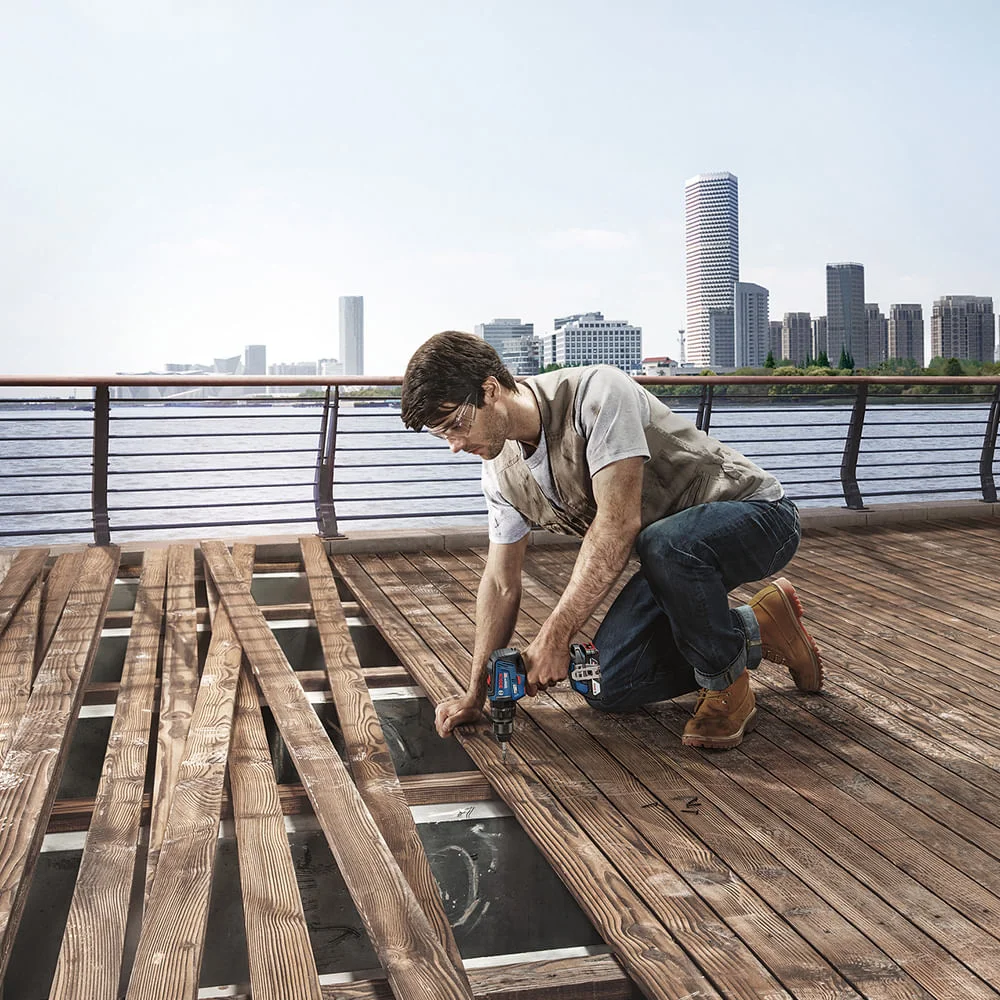 Furadeira Parafusadeira à Bateria GSB 18V-50 com 2 Baterias Bosch