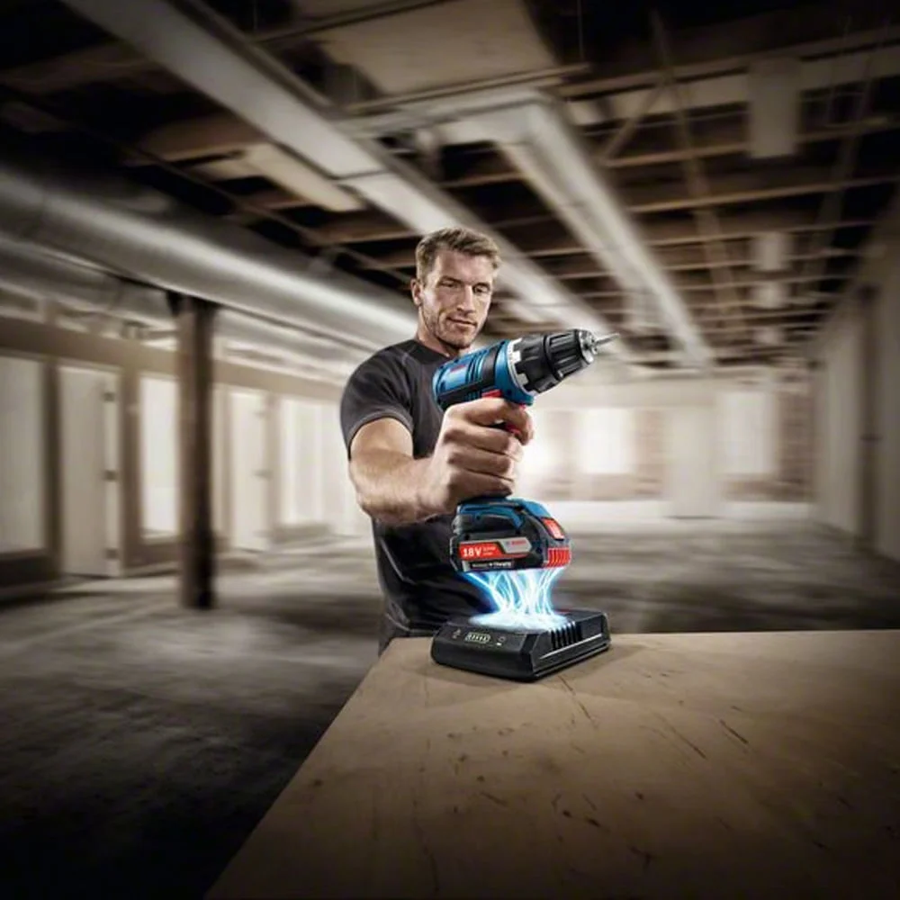 Furadeira Parafusadeira GSB 18V-EC com Carregador Indutivo Bosch