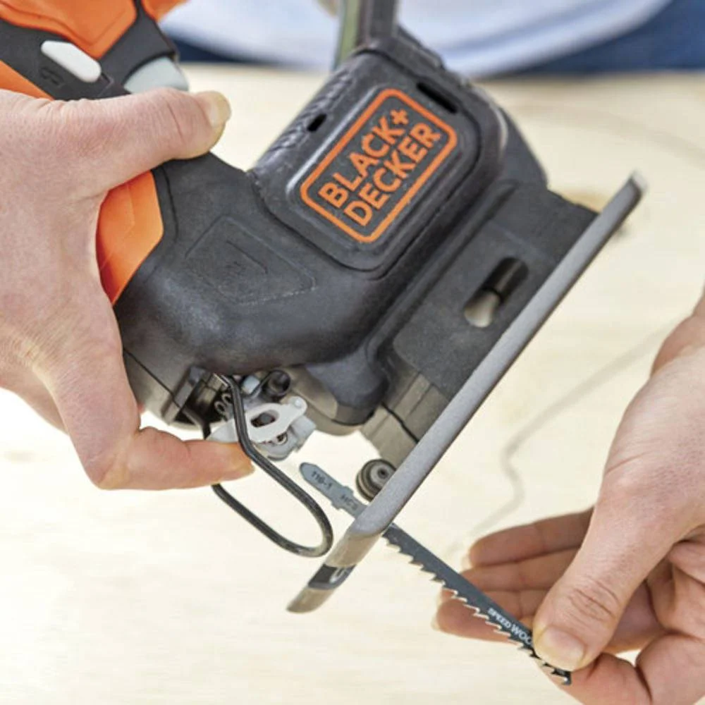 Jogo de Ferramentas 4 em 1 à Bateria GoPak 12V-BDCK502C1-B3 BlackDecker