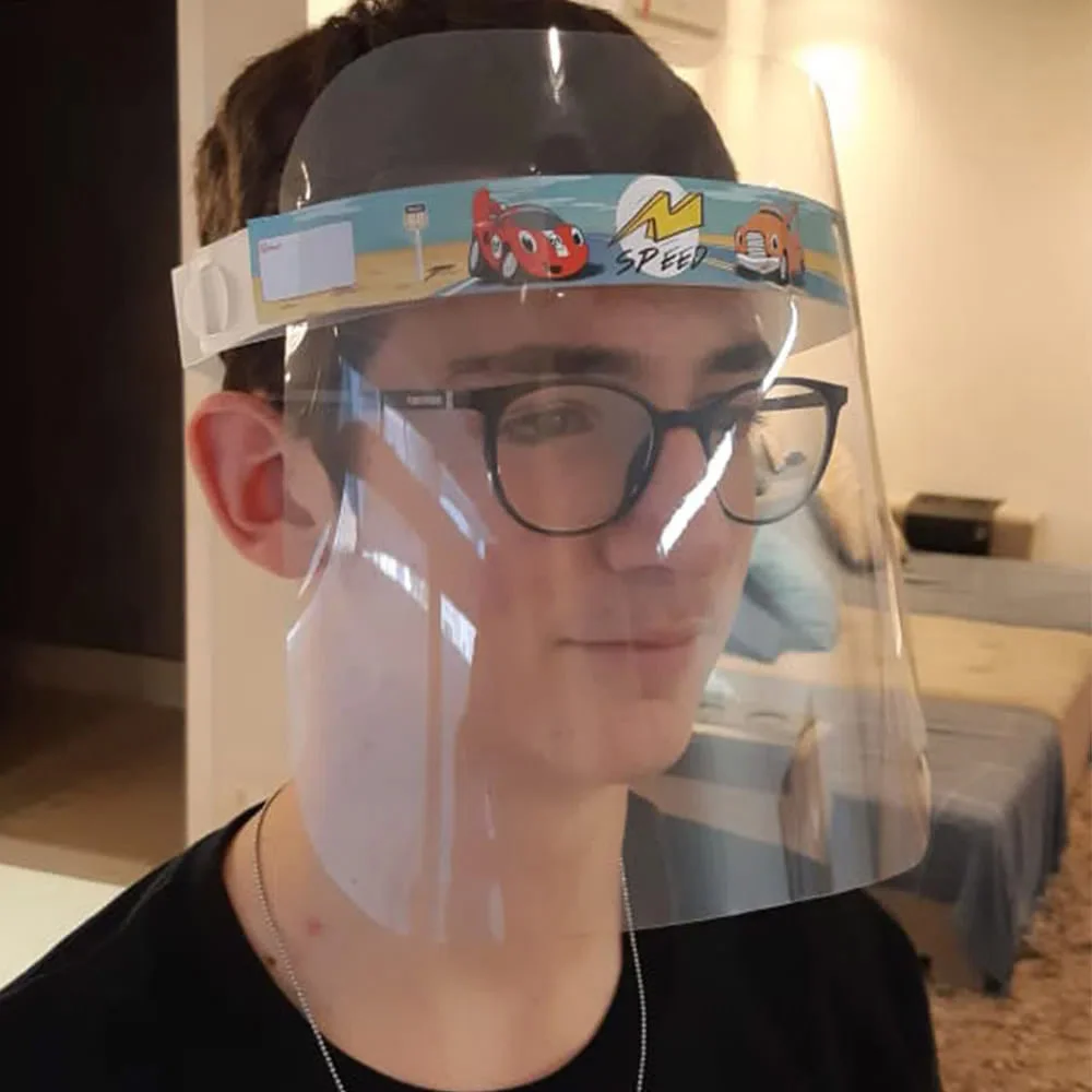 Kit 50 Máscaras Protetor Facial Family Personagens Visor Transp Face Shield