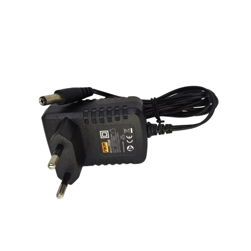 Kit Bateria para Furadeira 12V 1300mAh D028 e Carregador para Bateria D028 NKF