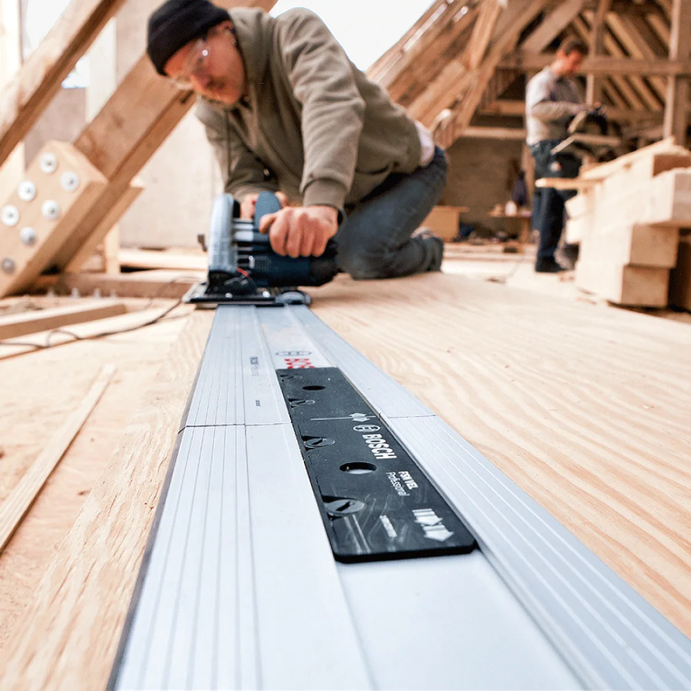 Kit Combo Serra Circular GKS 65 GCE Bosch e Trilho de 110cm FSN 1100 220 Volts