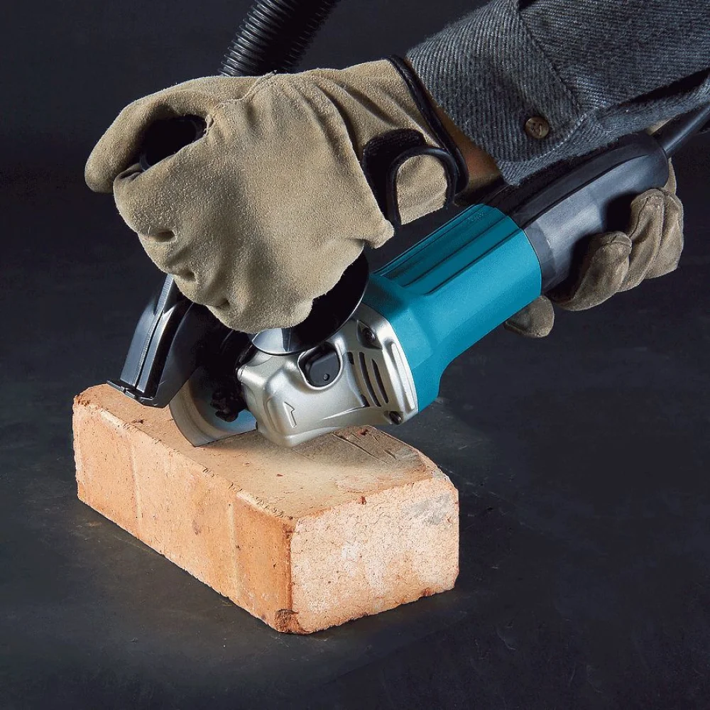 Kit Esmerilhadeira Angular 115mm 720W GA4530 Makita e 5 Discos Corte 115x1x22mm