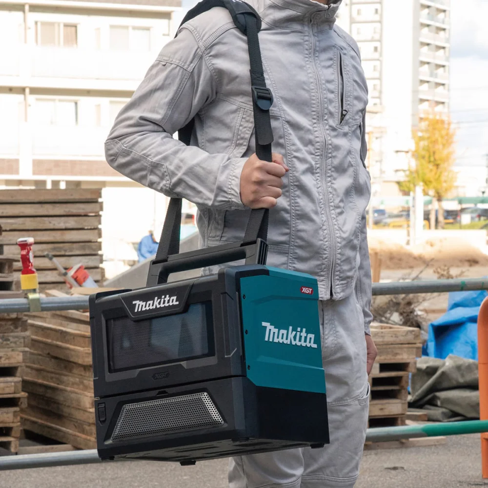 Kit Forno Microondas 8 L MW001G Makita e 1 Bateria 8.0Ah 40V e Carregador Dc40RC