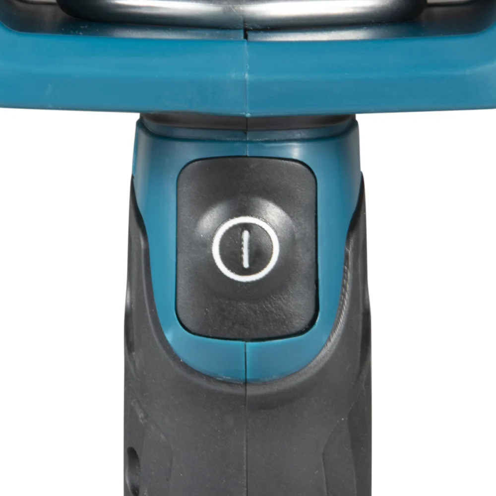 Kit Lanterna de Led DML812 Makita e 2 Baterias 18V 3.0Ah e Carregador DC18RD