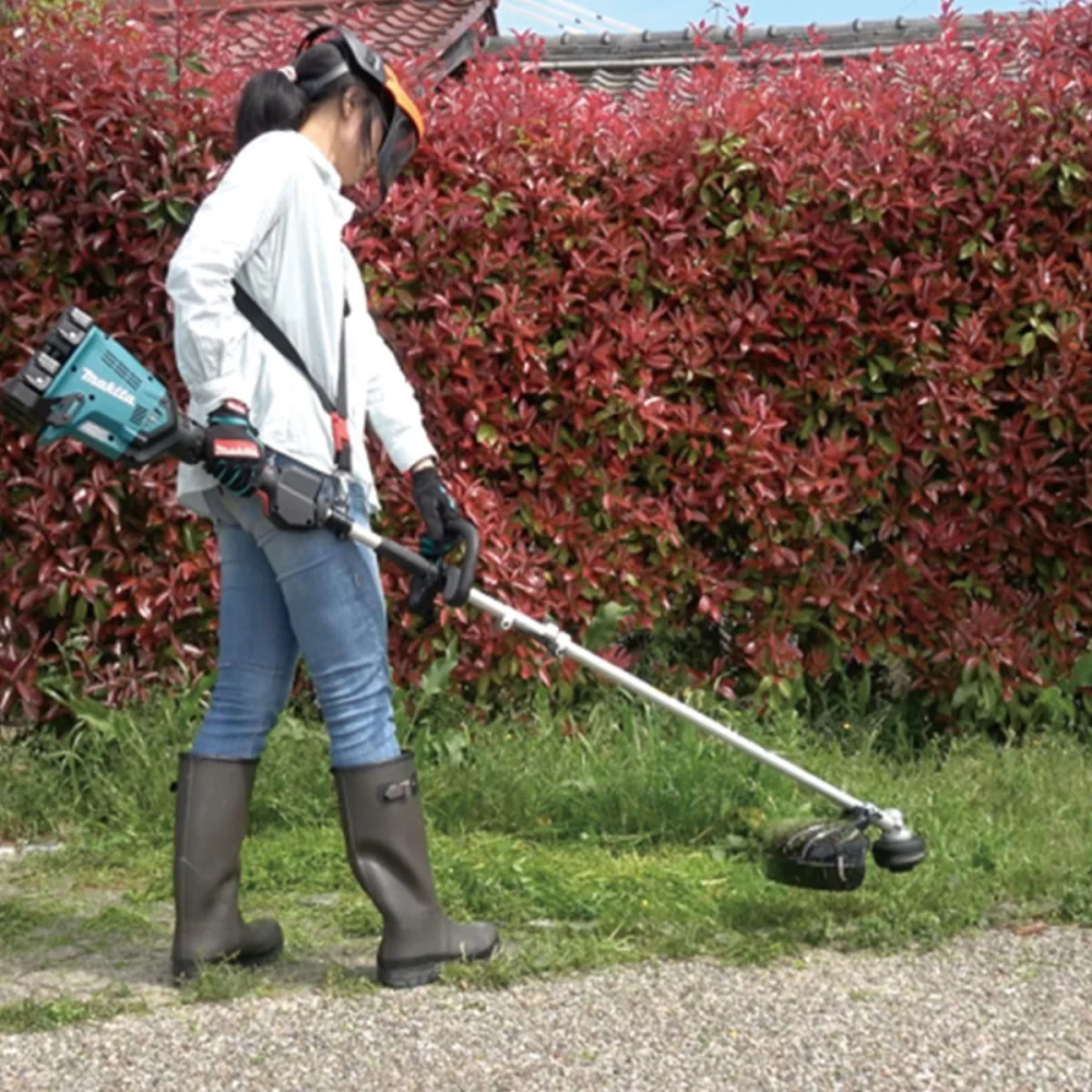 Kit Multifuncional à Bateria 18V DUX60ZM3 Makita e 2 Baterias 18V