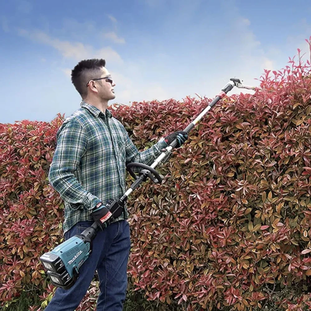 Kit Multifuncional DUX60Z Makita 2 Bat Carregador e Implemento Roçadeira e Maleta