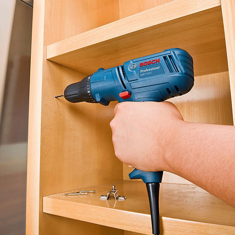 Kit Parafusadeira e Furadeira 400W GSR 7-14 Bosch e Maleta de Acessórios VLine