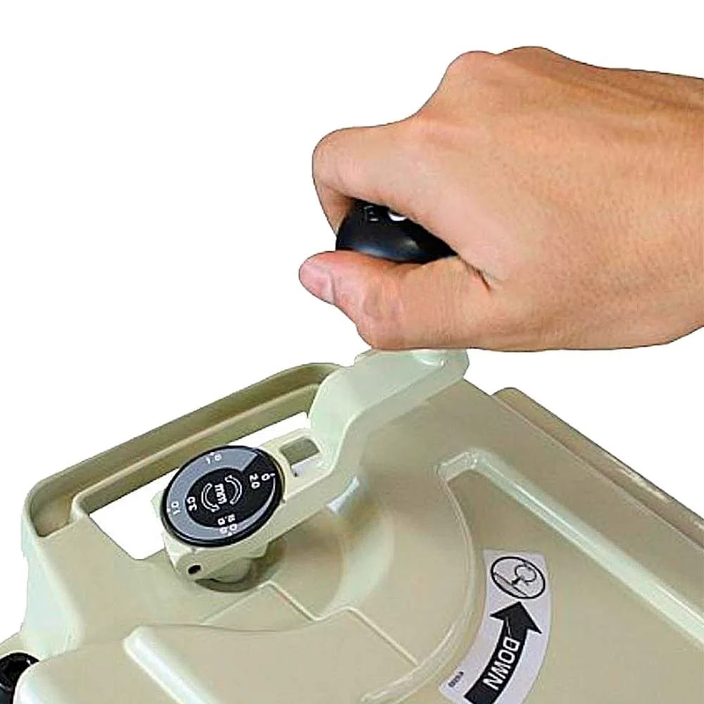 Kit Plaina Desengrosso 2012NB Makita e Faca para Desengrosso e Coletor de Pó