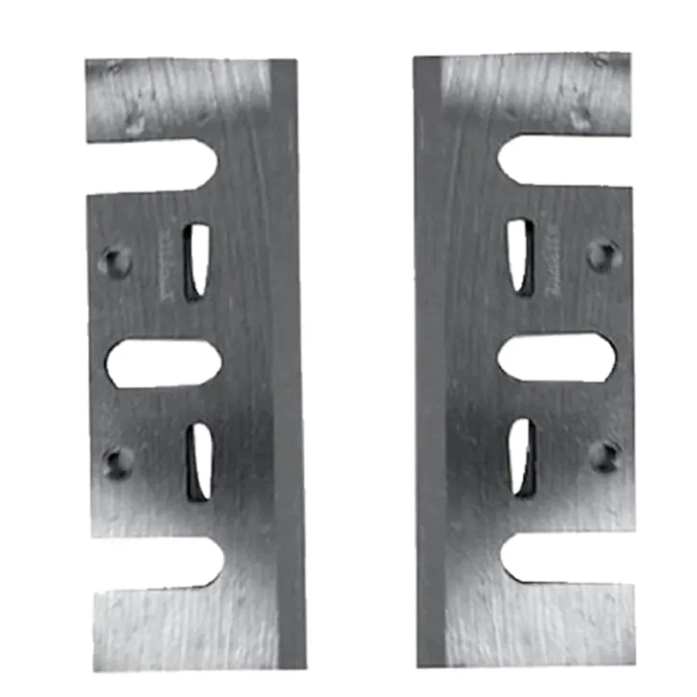 Kit Plaina Elétrica Profissional 580 Watts M1902G Makita e Faca para Plainas