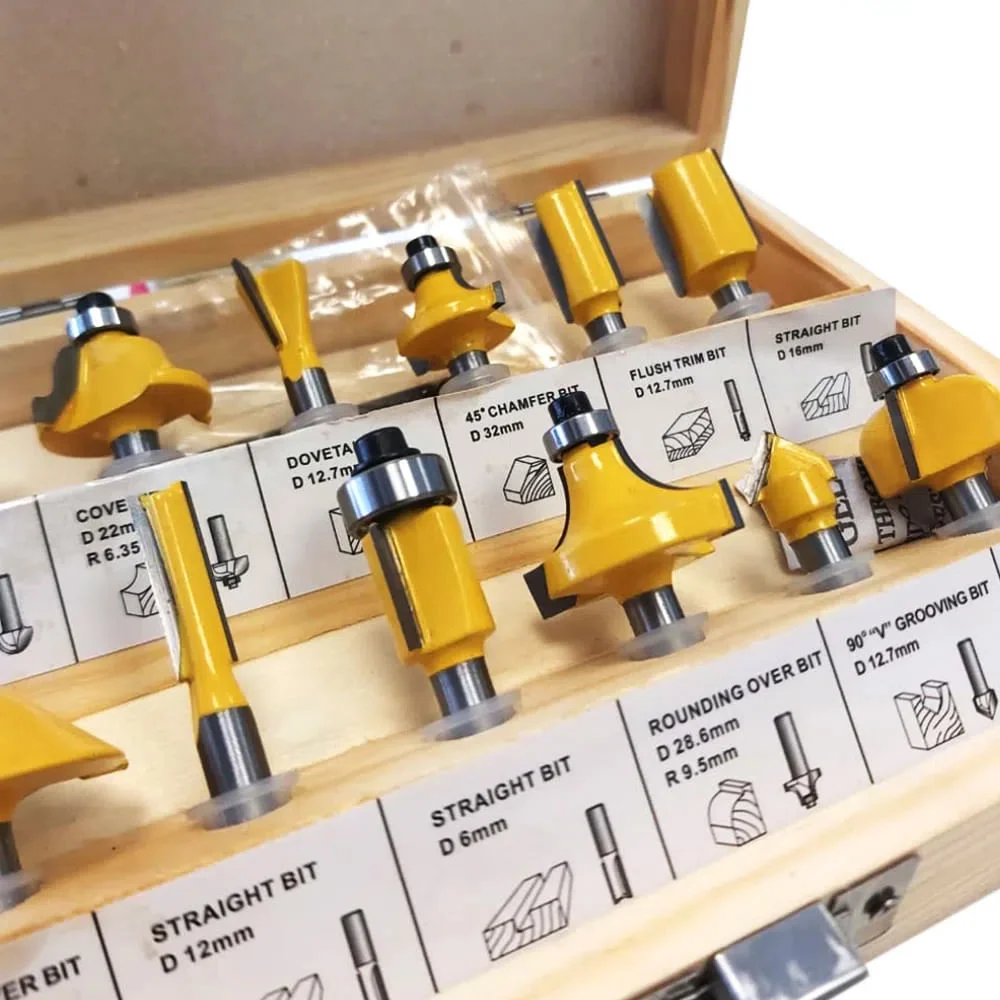 Kit Tupia à Bateria DRT50RMJX2 Makita e Conjunto Fresas para Madeira NKF 12 pçs