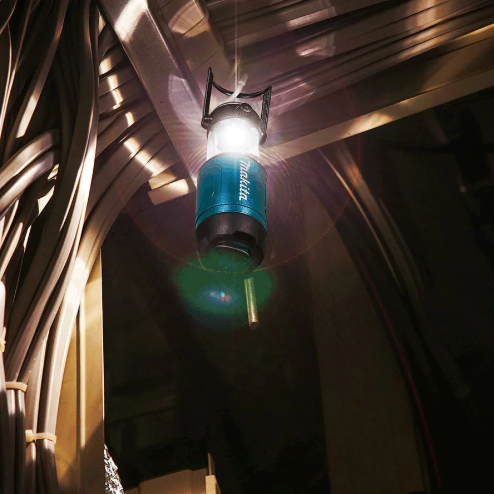 Lanterna à Bateria Não acompanha 12V Iluminação 360º ou Focada ML102 Makita