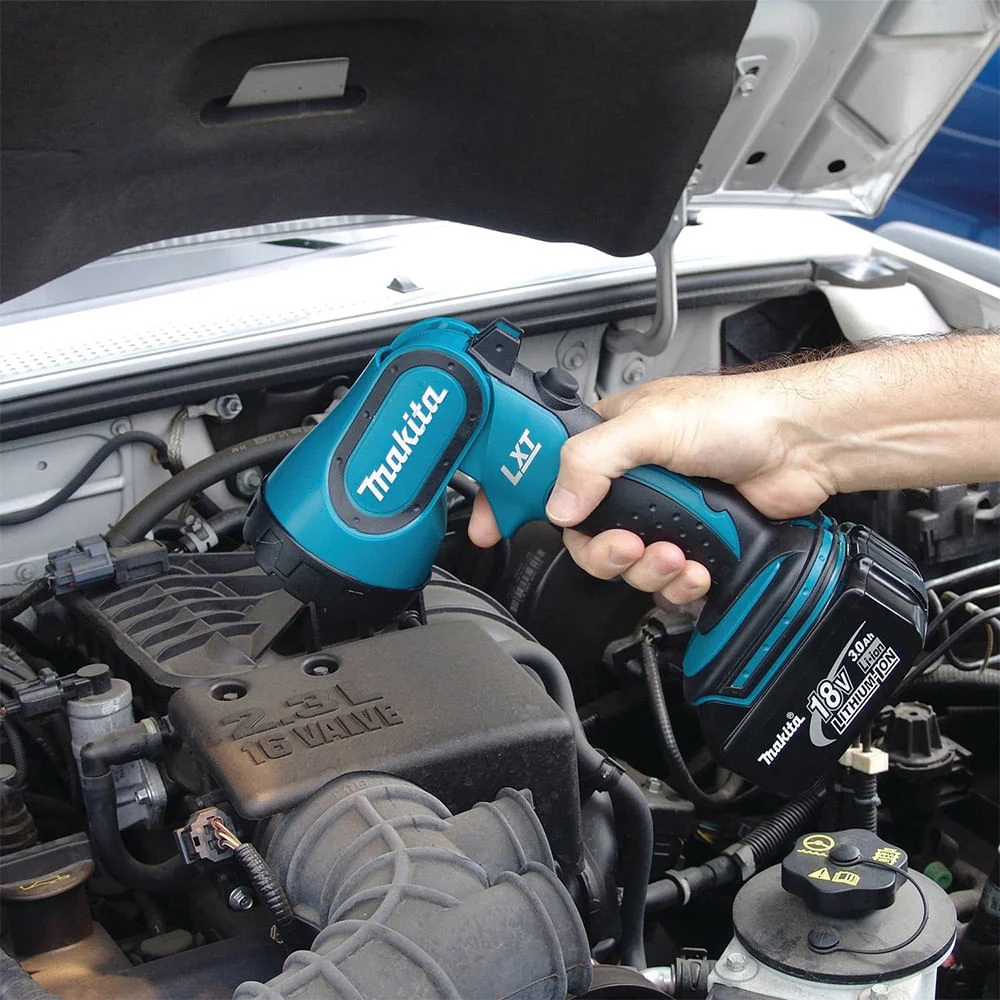 Lanterna à Bateria Não acompanha 18V DML185-Z Makita