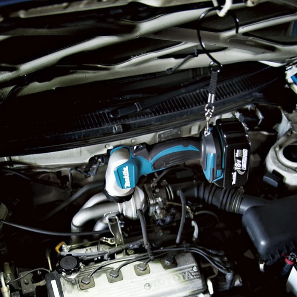 Lanterna à Bateria Não acompanha 18V Li-Ion DML802 Makita