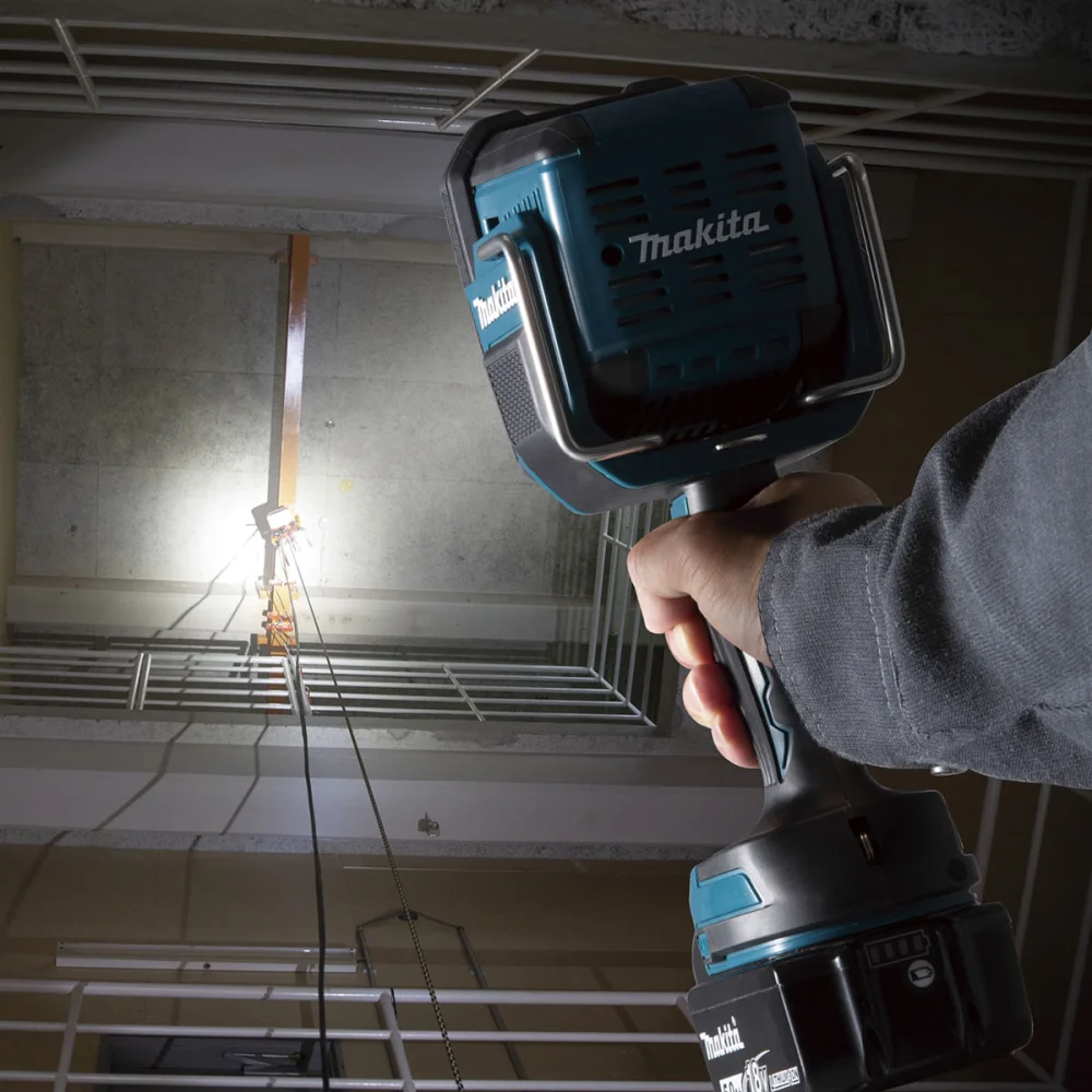 Lanterna de Led à Bateria Não Acompanha 18V DML812 Makita