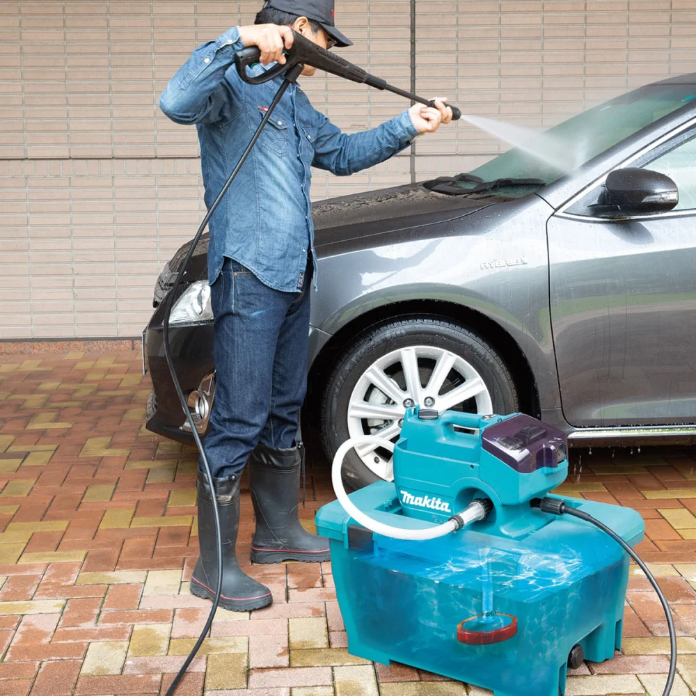 Lavadora de Alta Pressão à Bateria 36V e 2 Baterias 18V 6.0Ah DHW080ZK-P Makita